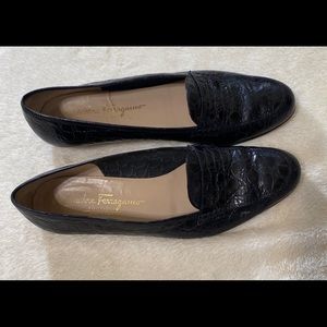 Salvatore Ferragamo Womens 8.5. Shoe Loafer 46564